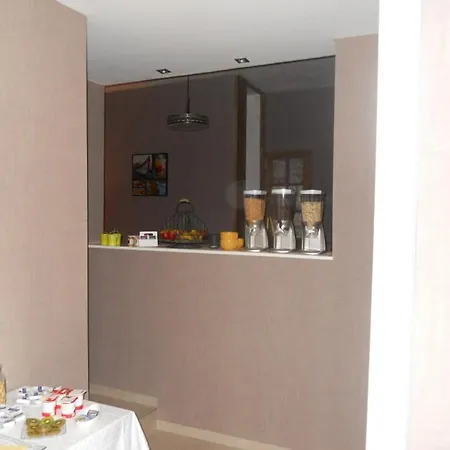 Huis De Wilde Wingerd بيت ضيافة 2*