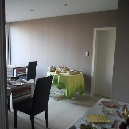 بيت ضيافة Huis De Wilde Wingerd إبير